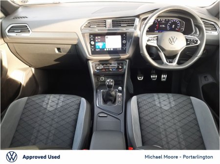 2023 Volkswagen Tiguan - thumbnail 2