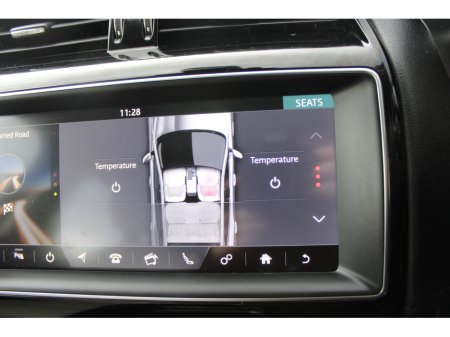 2020 Jaguar F-Pace - thumbnail 16