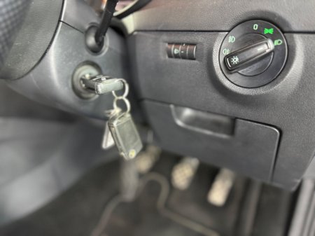 2015 Skoda Octavia - thumbnail 28