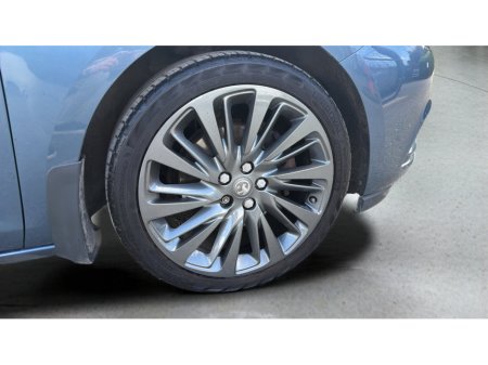 2015 Vauxhall Astra - thumbnail 8