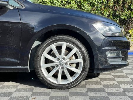 2017 Volkswagen Golf - thumbnail 9