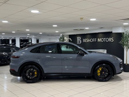 2023 Porsche Cayenne - photo 2