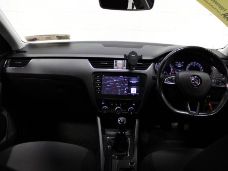 2018 Skoda Octavia STYLE 1.6 TDI 90HP 4DR €9,950 thumbnail