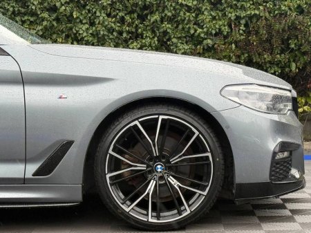 2018 BMW 5 Series - thumbnail 9