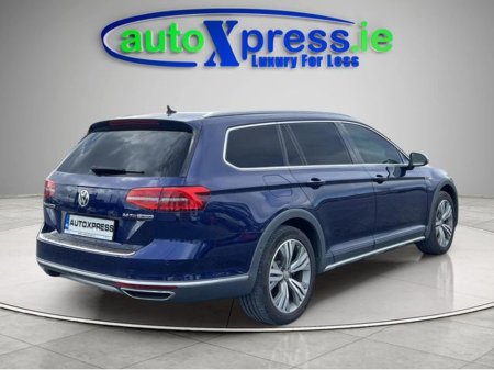 2019 Volkswagen Passat - thumbnail 13