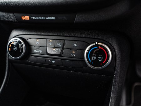 2020 Ford Fiesta - thumbnail 29