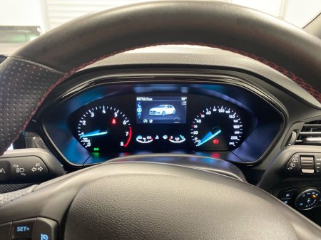 2023 Ford Focus - thumbnail 13