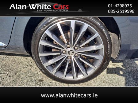 2022 Skoda Superb - thumbnail 38