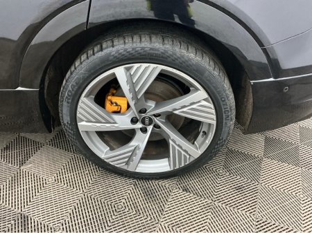 2022 Audi e-tron - thumbnail 10