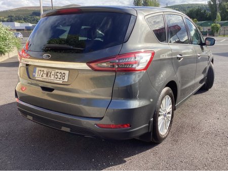 2017 Ford S-Max ** F.S.H * SAT NAV €17,950