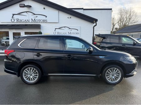 2018 Mitsubishi Outlander (182) 2.4 4HS PHEV AUTO €18,950 thumbnail
