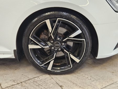 2017 Audi A4 - thumbnail 9