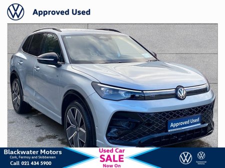 2025 Volkswagen Tiguan 1.5TSI 204BHP R-LINE 75 HYBRID AUTOMATIC WITH UPGRADED ALLOYS, UPGRADED RADIO & BLACK PACK *WAS €60,995 NOW €58,995*