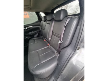 2017 Nissan Qashqai - thumbnail 22