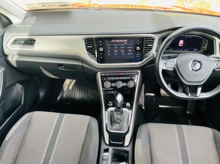 2020 Volkswagen T-Roc - thumbnail 7