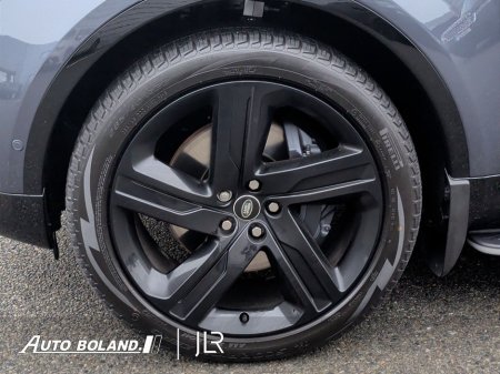 2026 Land Rover Discovery - thumbnail 16