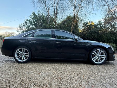 2016 Audi S8 4.0 TFSI 520 QUATTRO €31,950