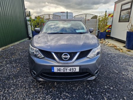 2014 Nissan Qashqai - thumbnail 3