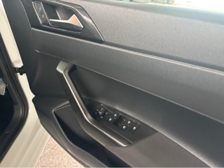 2022 Volkswagen Polo - thumbnail 6