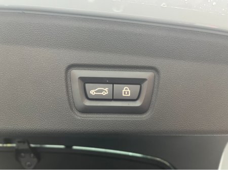 2023 BMW i4 - thumbnail 8