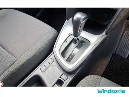 2021 Toyota Yaris Cross - thumbnail 13