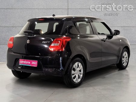 2022 Suzuki Swift - photo 3