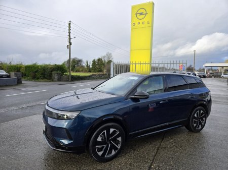 2025 Opel Grandland GS 73 kWh BEV €38,000 thumbnail