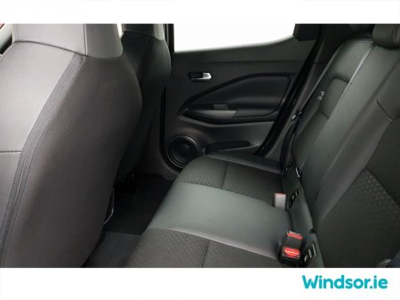 2024 Nissan Juke HYBRID 1.6 SV PREMIUM €27,995 thumbnail