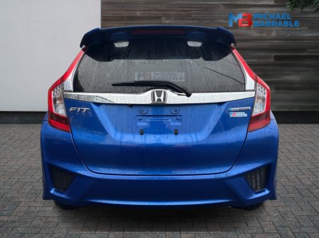 2015 Honda Fit 1.5L Petrol Hybrid Automatic €11,950 thumbnail