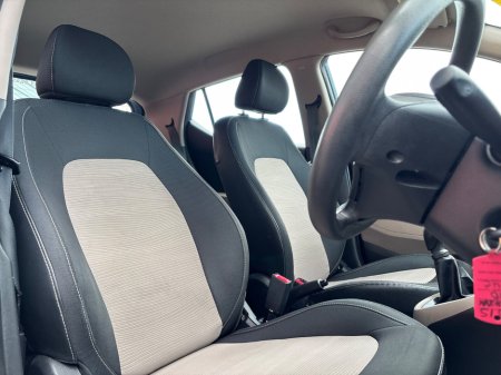 2015 Hyundai i10 - thumbnail 7