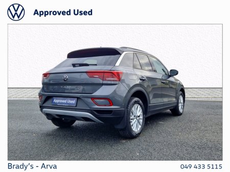 2023 Volkswagen T-Roc - thumbnail 3