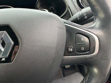 2019 Renault Clio - thumbnail 22