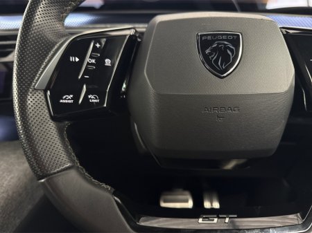2025 Peugeot 3008 GT EV**DIGITAL DASH**TOUCH SCREEN MEDIA**APPLE CAR PLAY**HEATED SEATS**HEATED STEERING WHEEL**ELECTRIC TAILGATE**CRUISE CONTROL**MULTIFUNCTIONAL STEERING WHEEL**REVERSE CAMERA**PARKING SENSORS** €35,995 thumbnail