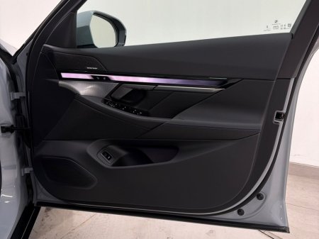 2026 BMW 5 Series - thumbnail 23