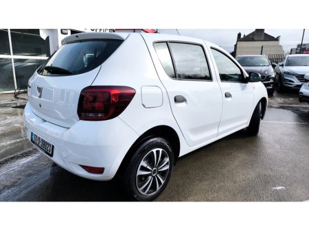 2017 Dacia Sandero - thumbnail 14