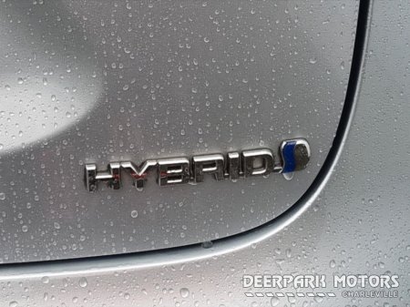 2022 Toyota Yaris Cross 1.5 Hybrid Luna Sport auto €26,950 thumbnail