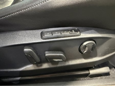 2018 Volkswagen Golf - thumbnail 18