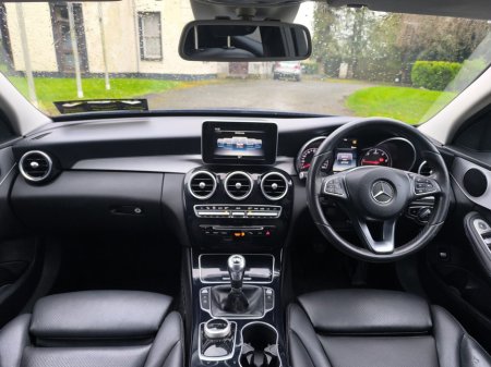 2018 Mercedes-Benz C Class - thumbnail 19