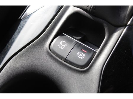 2018 Toyota Corolla - thumbnail 16