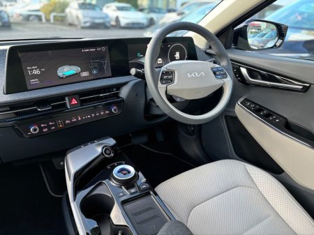 2025 Kia EV6 Earth SEM (Finance available at 3.9% apr) €45,995 thumbnail