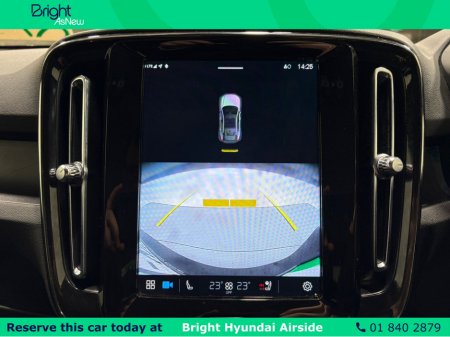 2023 Volvo C40 E CORE 228BHP 5DR AUTO €33,950 thumbnail