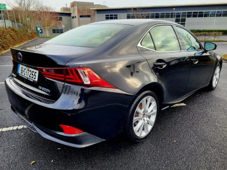 2016 Lexus IS 300 h  €13,999