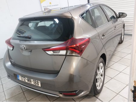 2017 Toyota Auris 1.4 D-4D LUNA  ; Only 112,000 kms : Rev Camera : NCT 07/27 ..TAX to 06/26 €15,500 thumbnail