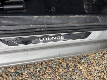 2016 Volkswagen Golf LOUNGE 1.6 TDI MANUAL 5SPEED 110 5DR €12,950 thumbnail