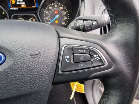 2016 Ford Focus 1.0 T ZETEC-FULL SERV.HISTORY-LOW MILEAGE €10,450 thumbnail