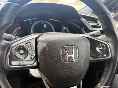 2018 Honda Civic - thumbnail 26