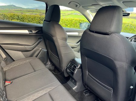 2019 Skoda Karoq 1.0TSI 115bhp Ambition €17,950 thumbnail