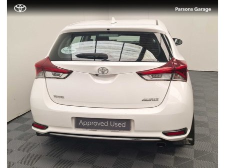 2016 Toyota Auris - thumbnail 4