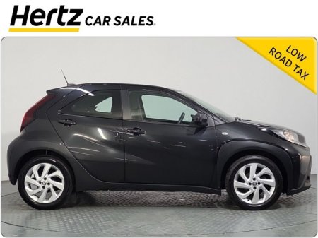 2023 Toyota Aygo X - thumbnail 3