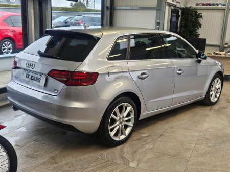 2016 Audi A3 1.6 TDI SE 17 thumbnail